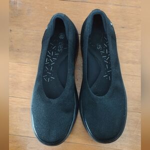 Bzees Black Women's Slip-On Shoes